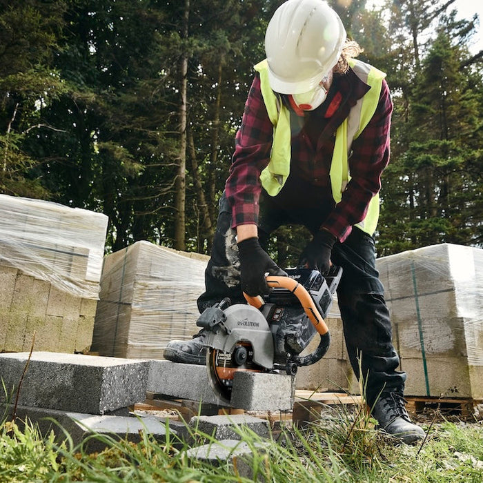 The New Benchmark: Why the R260DCT-Li Cordless Disc Cutter Is Winning Over the Industry